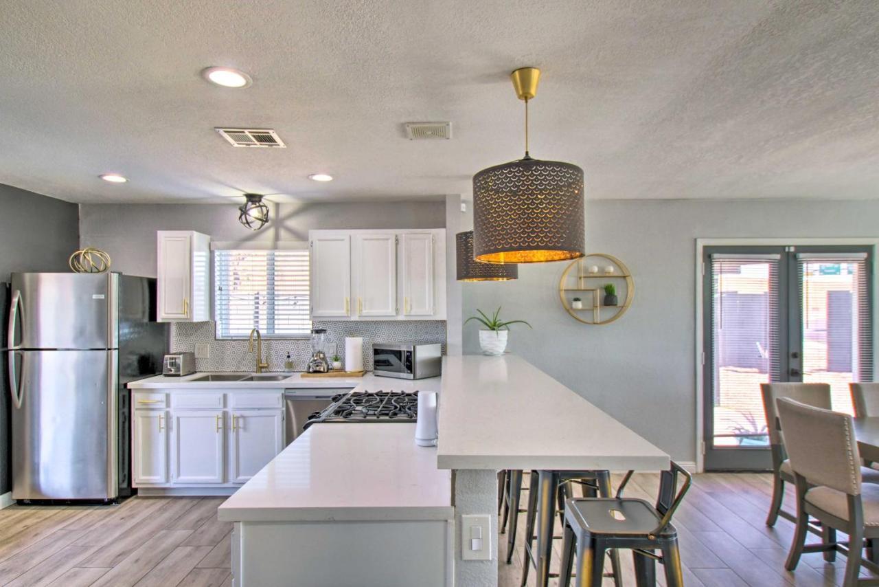 Charming Phoenix Home With Patio About 3 Miles To Dtwn! Bagian luar foto